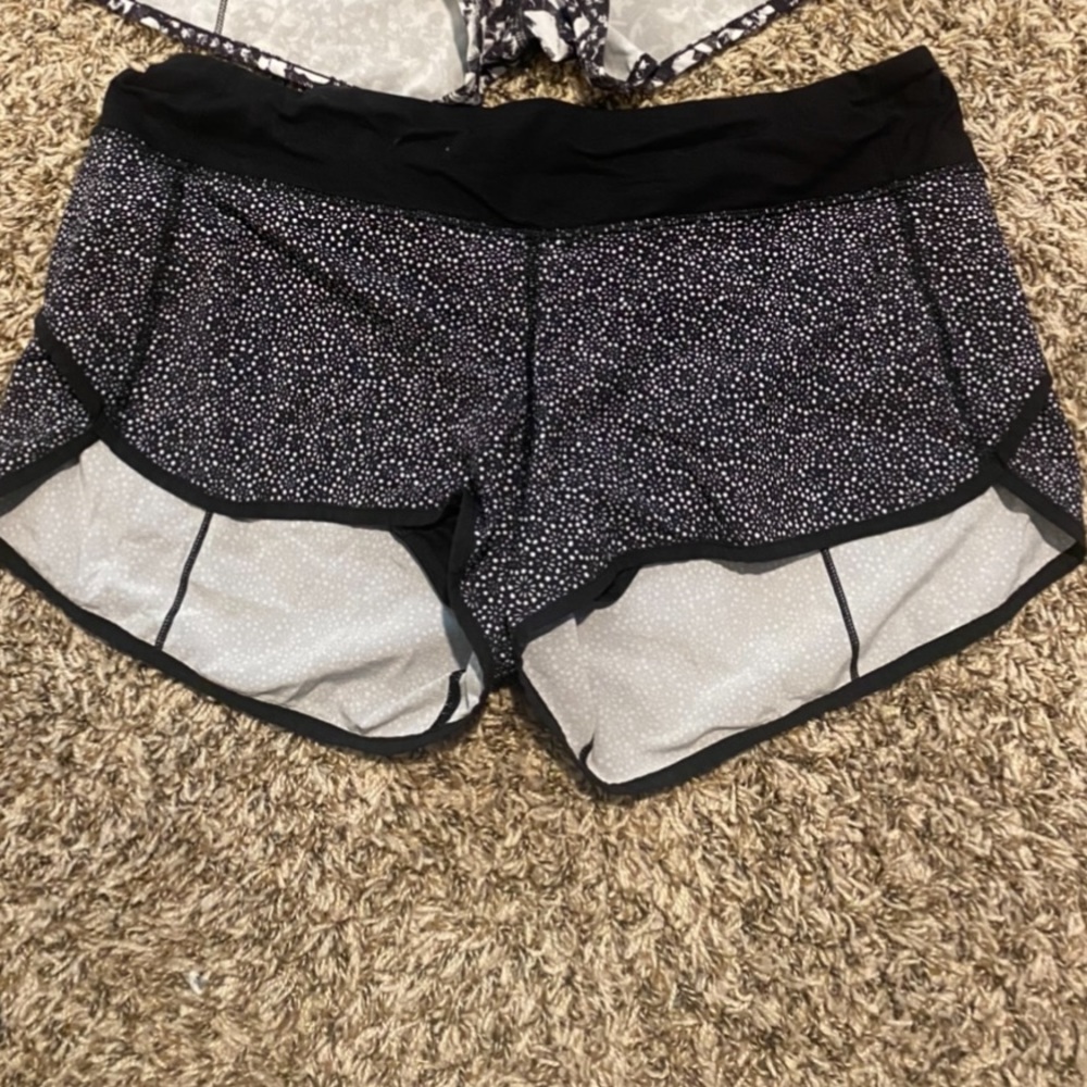 Lulu lemon Speed Up Shorts 2.5”